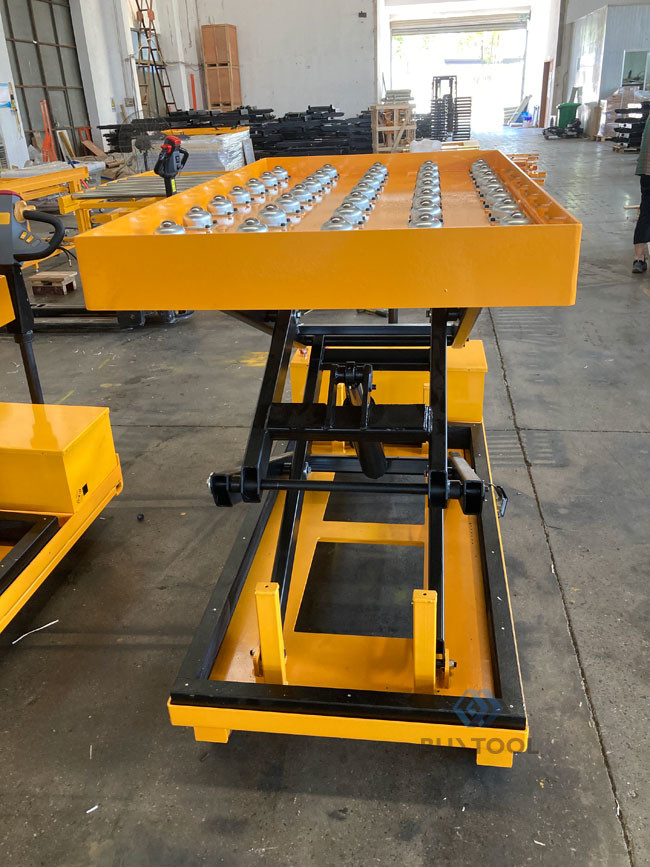 500 Lbs Mobile Lift Tables 4x8 Self Propelled Lift Table Jack Stand With Transfer Ball Platform