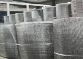 Silvery Epoxy Coated Mesh Recyclable Feature Environmental Protection