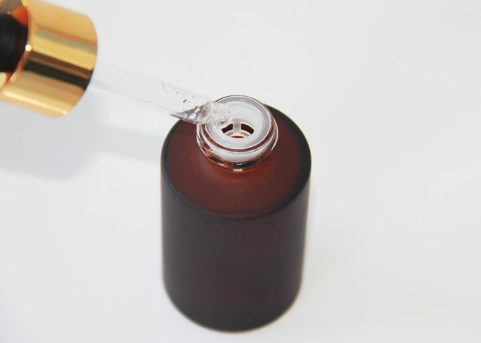 1 OZ Amber Glass Bottles With Dropper , Cylindrical Essential Oil Dropper Bottles