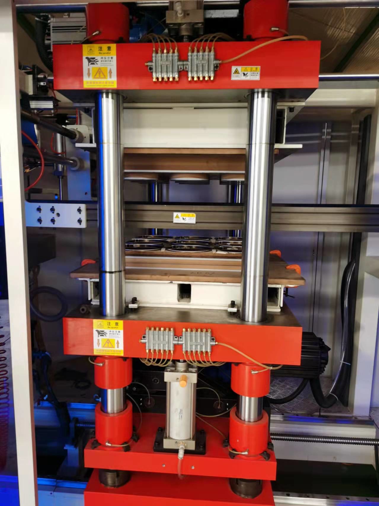 Three Station Disposable Cup Blister Forming Machine380v
