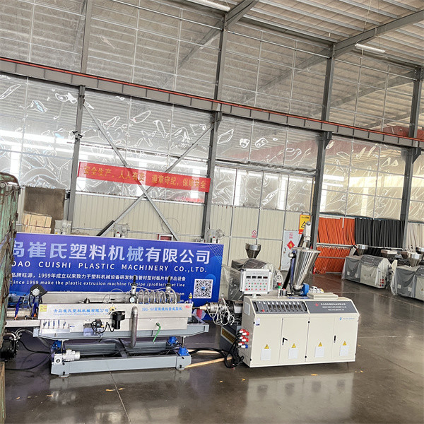 PP PPR PE PVC Pipe Extruder Machine , Plastic Tube Production Line Machinery