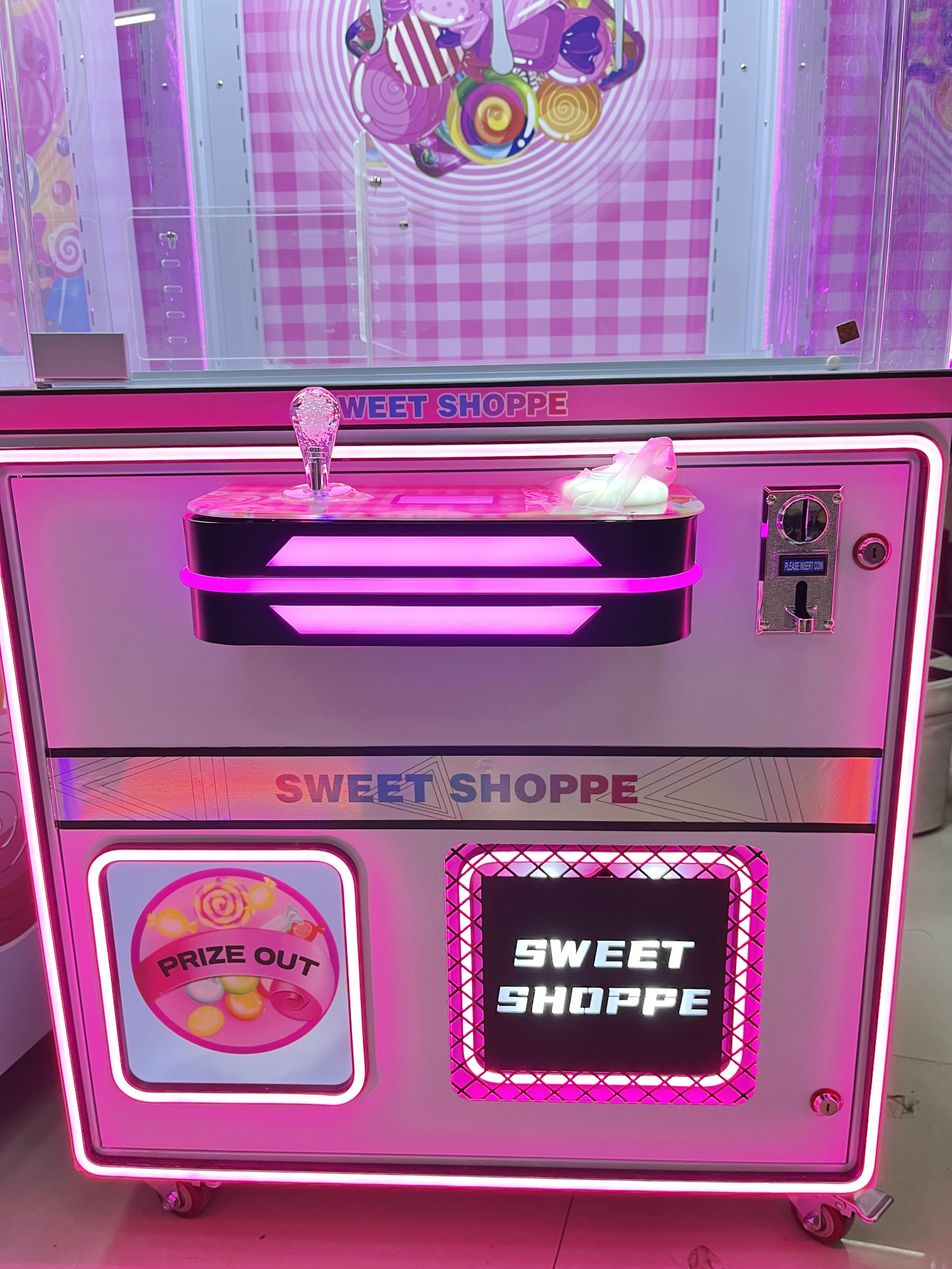 Sweet Candy Claw Crane Coin Operated Arcade Game Machine