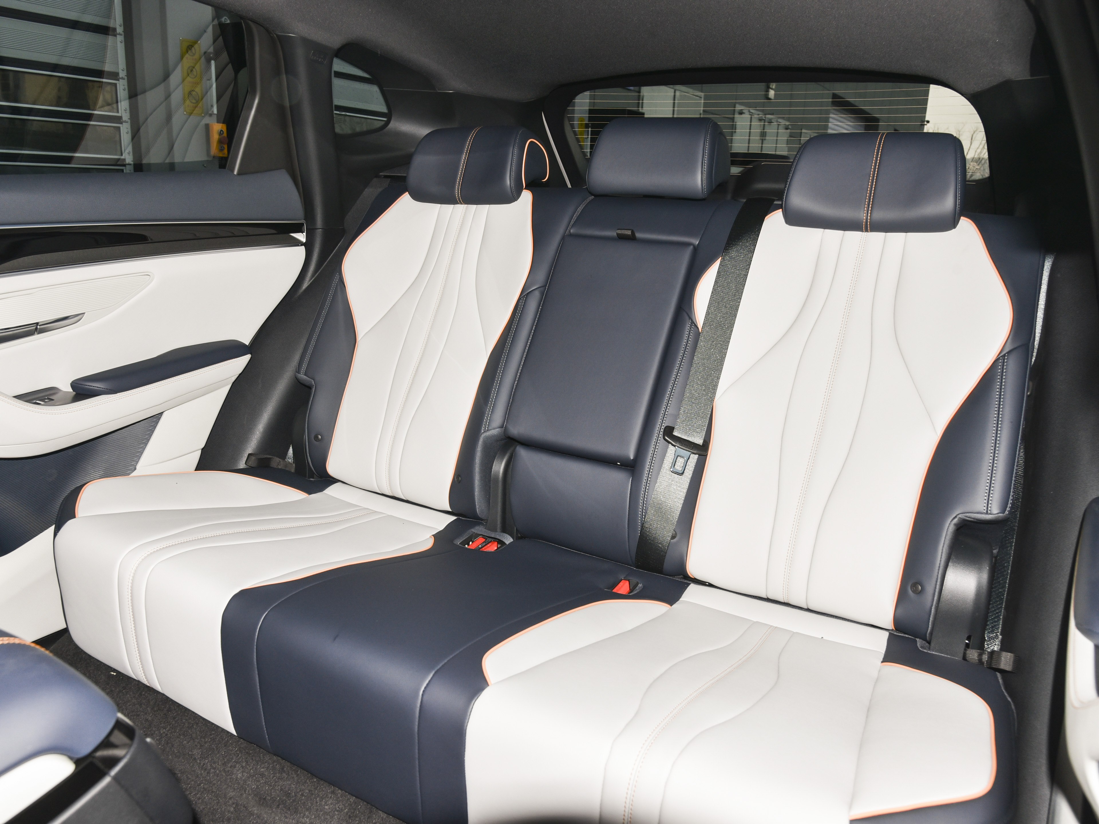 2024 BYD Song Plus EV Champion Edition 605KM Dm-i Flagship NEV 4785x1890x1660mm 1920kg Made in Electric Cars