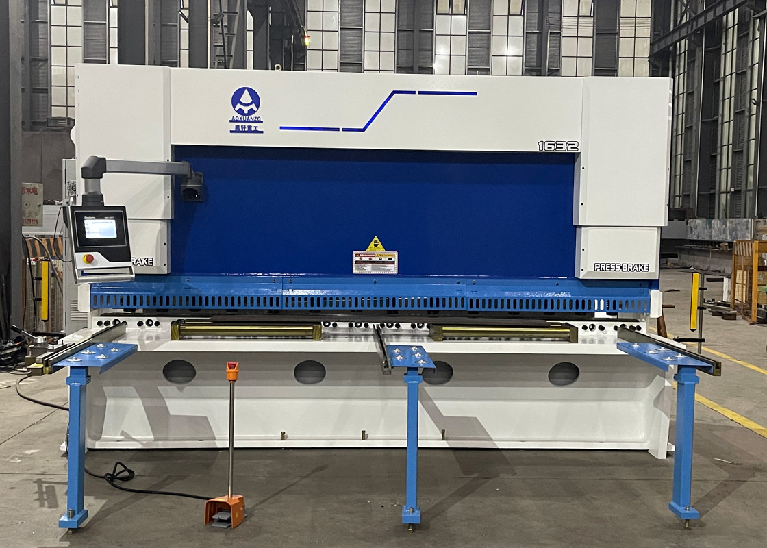 QC12K-8*4000 Hydraulic Guillotine Shearing Machine With Delem DAC310T Auto Shear Angle Adjustment