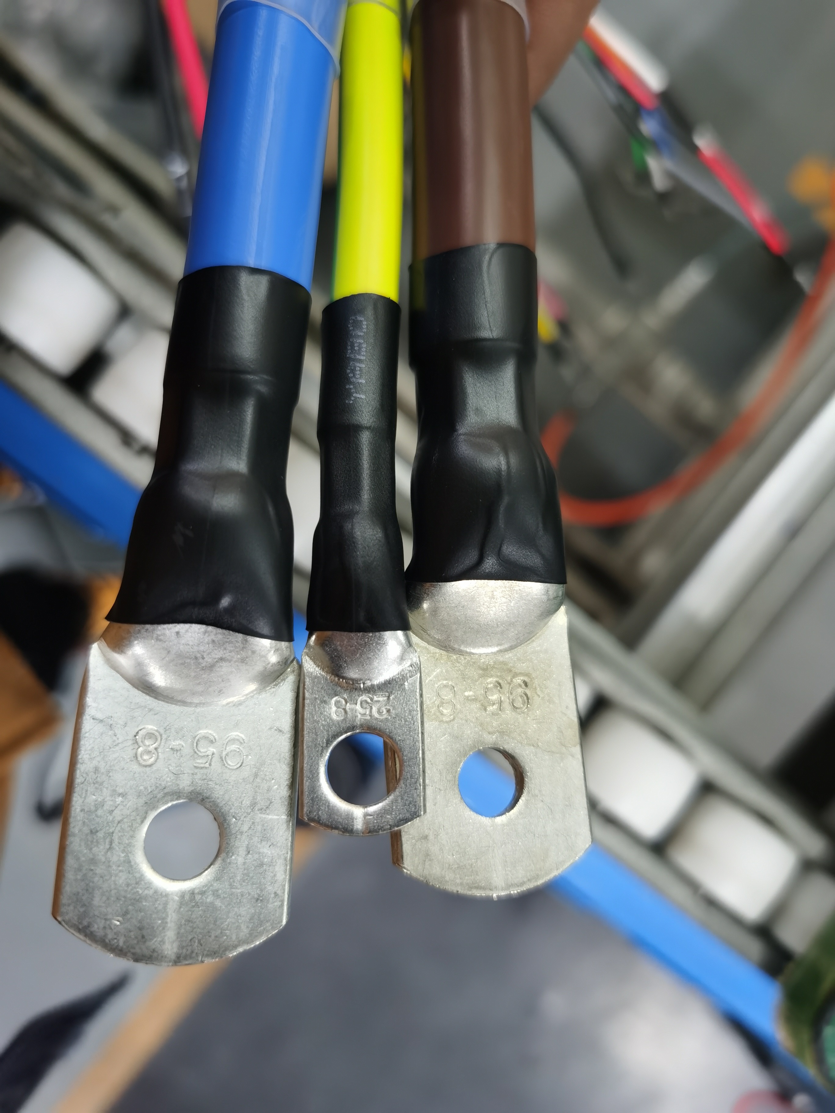 80A 1000V 80KW PC Alloy TPU DC Charging Pile Plug CCS2 IEC