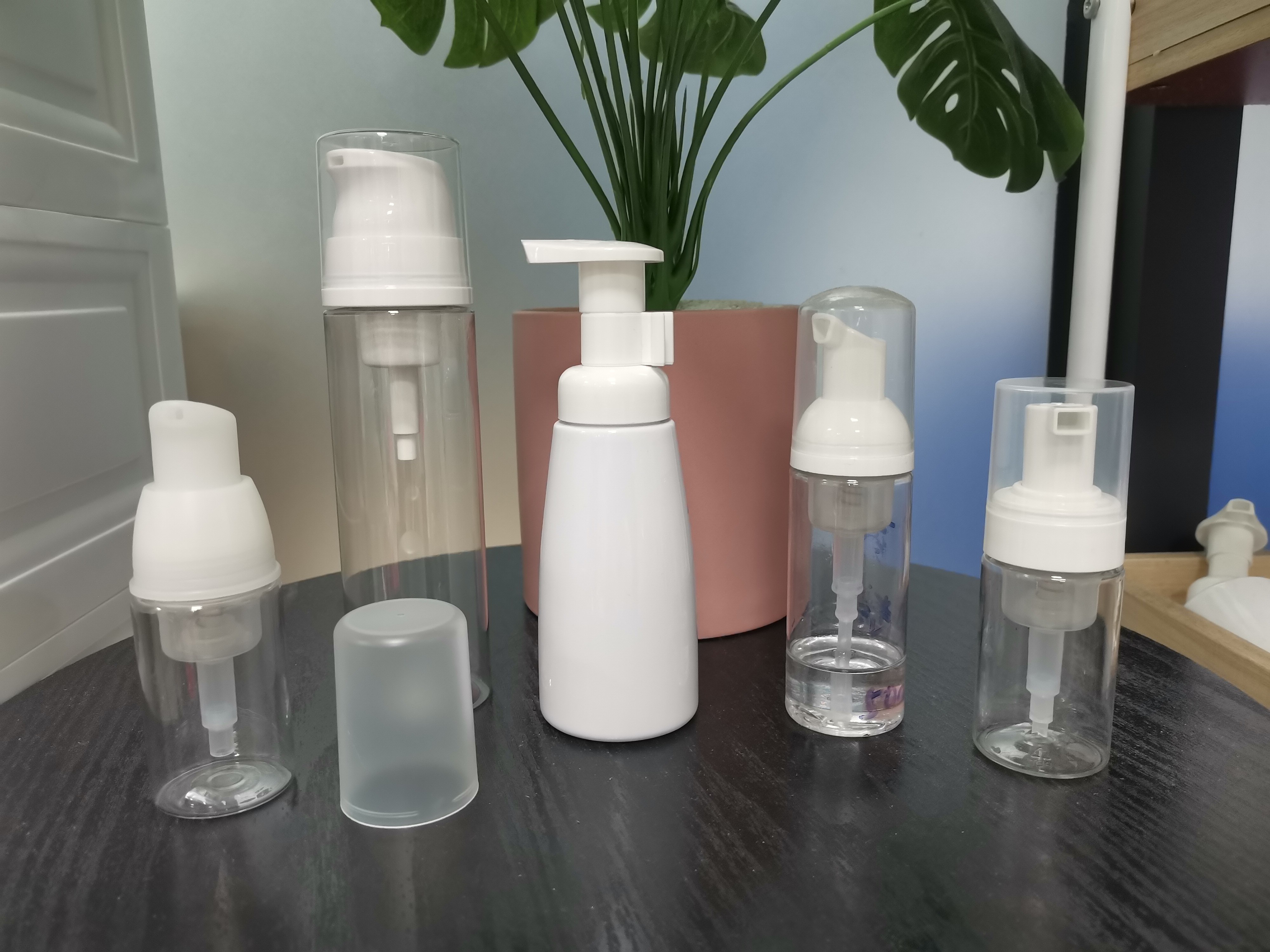 Smooth Handcare 0.4Cc Output Plastic Foam Pump For Handcare And Facecare Household Usage 30/410 Summary