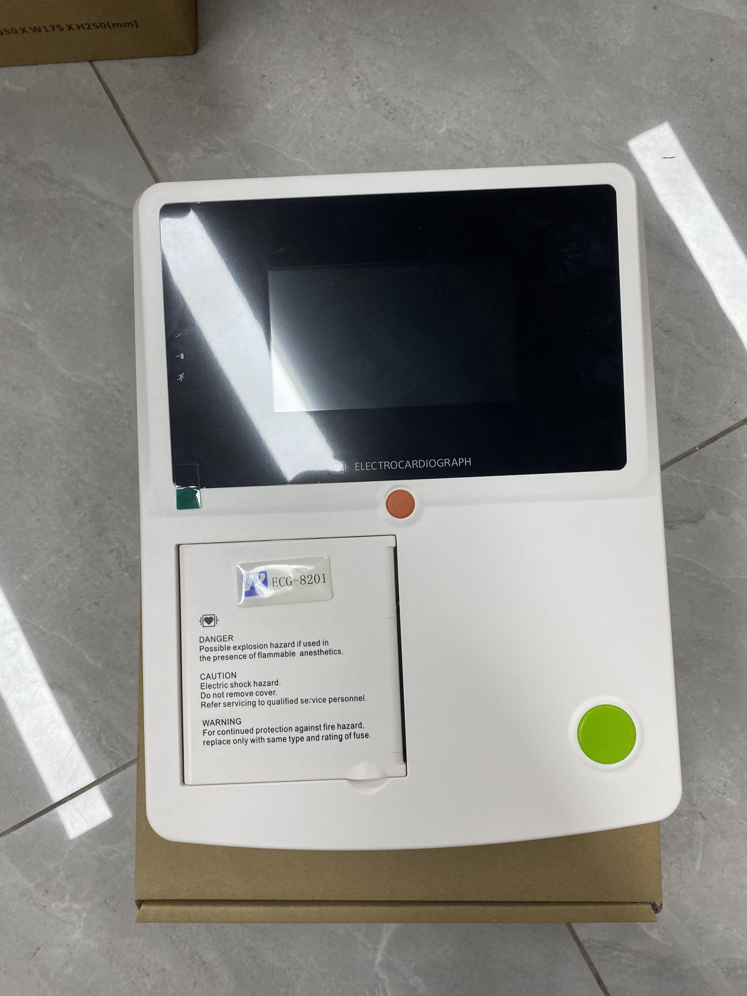 4.3 Inch Touch Screen Medical ECG Machine For Body Health Monitoring ISO Certification