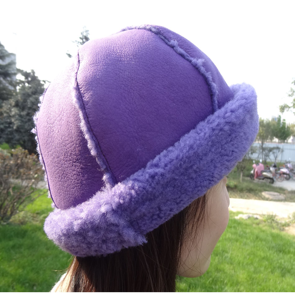 Manufacturer wholesale customized warm 6 panel hat in winter