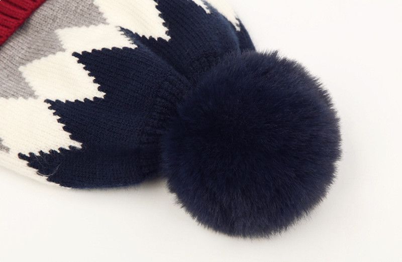 Winter Unisex Faux Fur Pom Pom Beanie Cute Multi Color SGS Approved