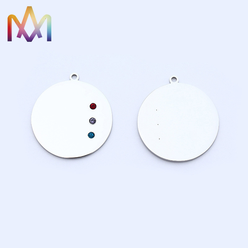 Hypoallergenic Engravable Round Disc Pendant With Diamond
