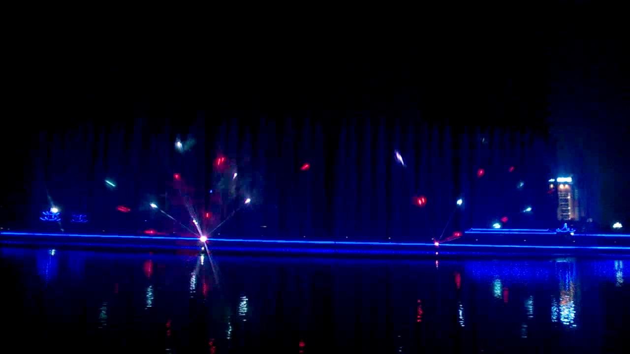 Creative Modern Laser Light Dance Show For Commercial Plaza Customized Design