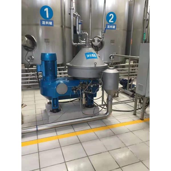 Easy Operate Vertical Type Disc Stack Centrifuges Milk Cream Separator