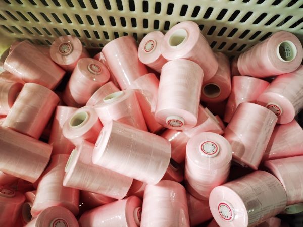 40S/2 Polyester Sewing Thread , Core Spun Thread 4000Y 3500Y 2500Y 5000Y