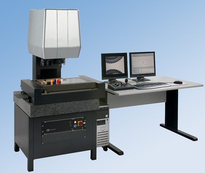 Fully Automatic Laboratory Video Measuring Machine Points Lines Circles