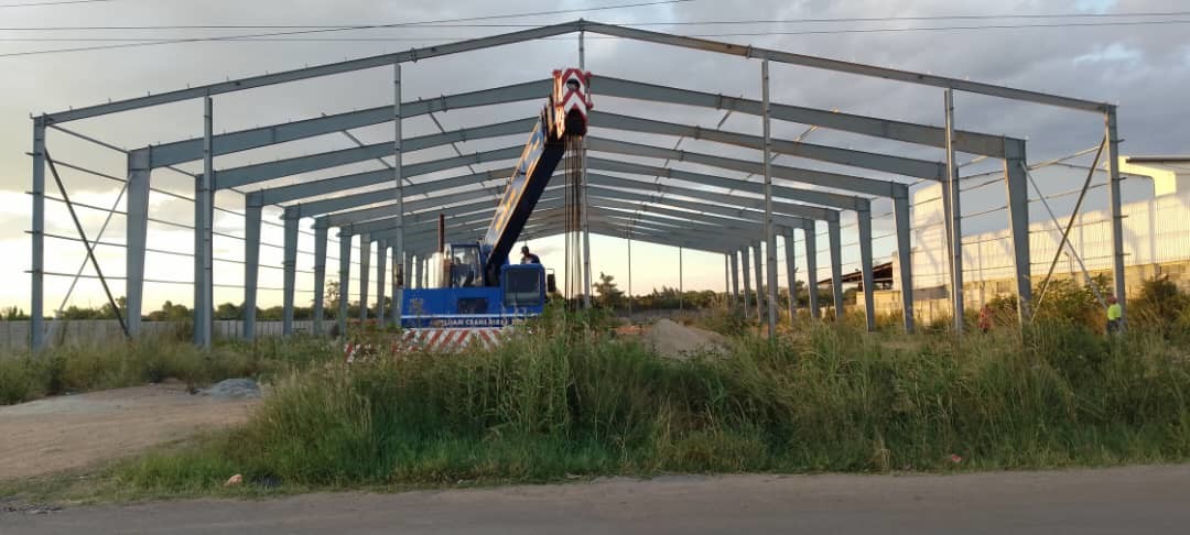 High Strength Prefab Metal Airplane Hangar Lightweight Steel Structure Warehouse Construction