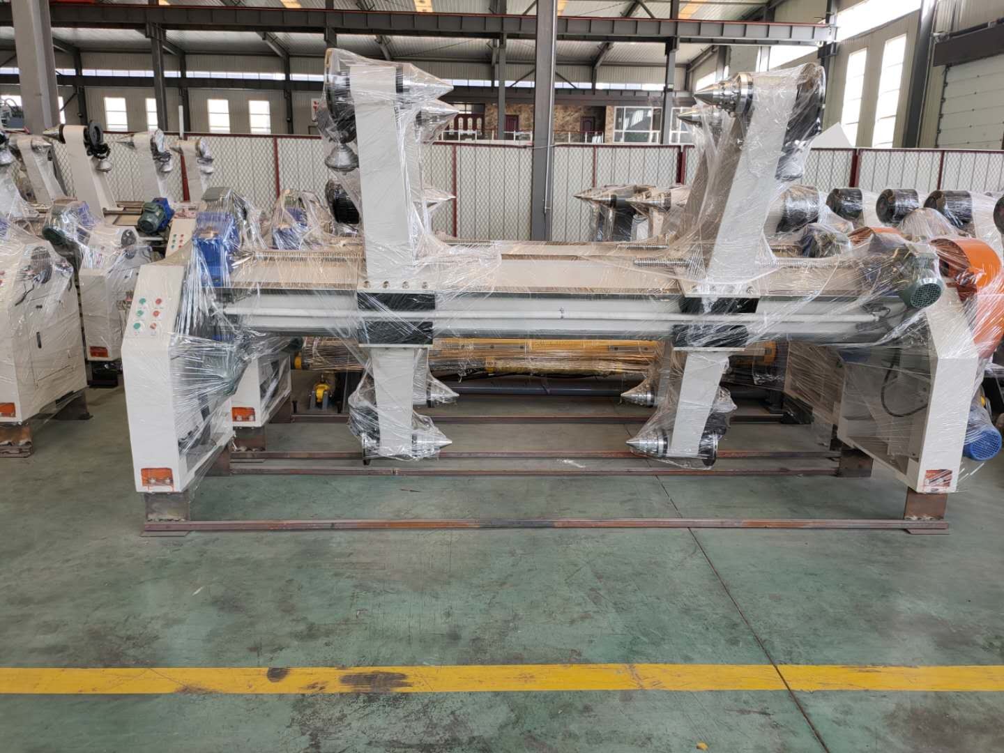 SY PACK Electric Paper Mill Roll Stand 1600mm 1800mm Width