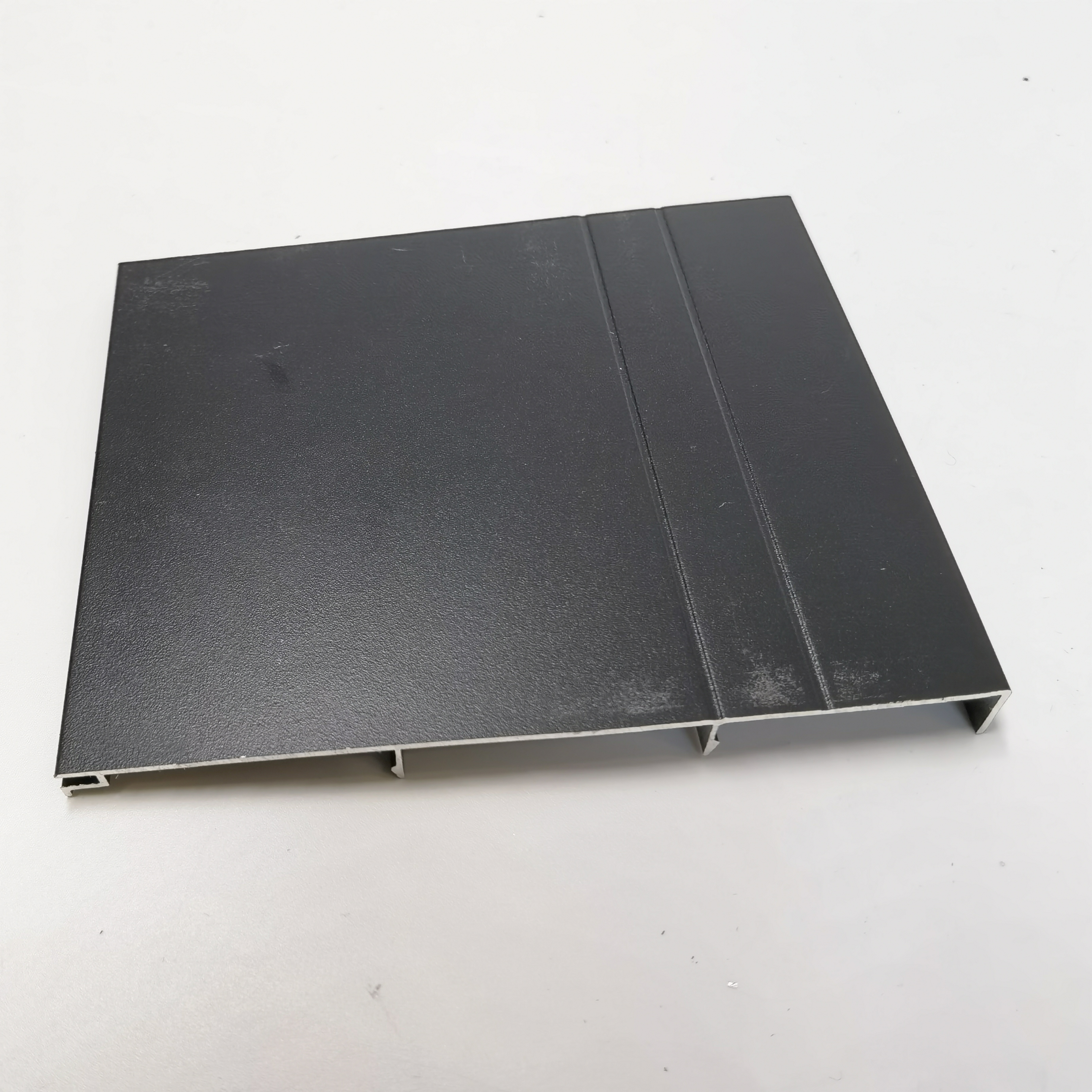 T8 Custom Extruded Aluminum Profiles Anodised Aluminium Tube