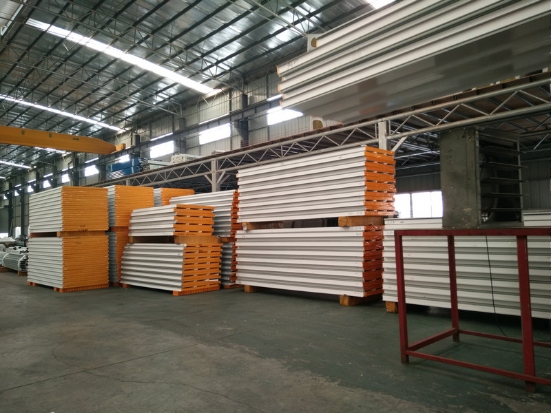 EPS Sandwich Roof Panel