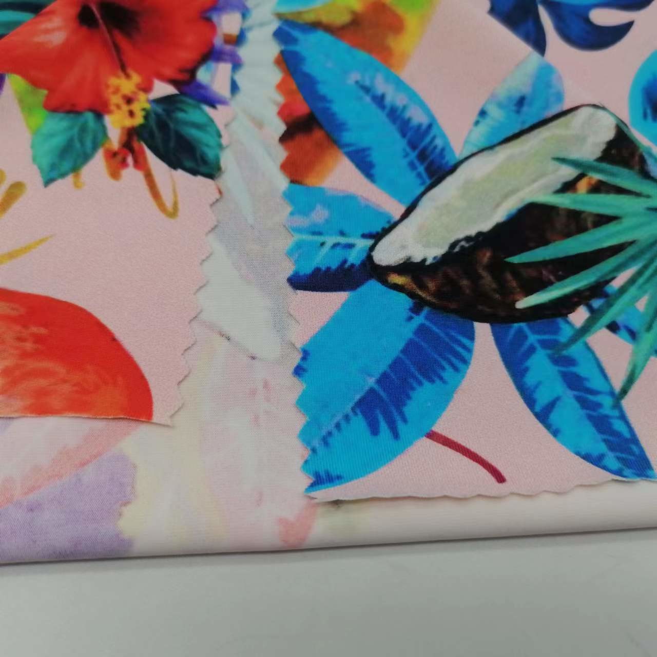 85% Nylon Printed Spandex Fabric 150cm Breathable UV Proof 140D+20D
