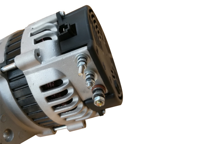 Cummins 6BT Diesel Engine Alternator C3972529 JFZ2703 / Motor Spare Parts