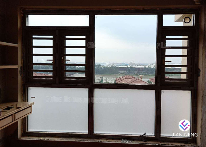 Stable Casement Aluminium Glass Windows With Aluminum Burglar Mesh , Grid Net For Option