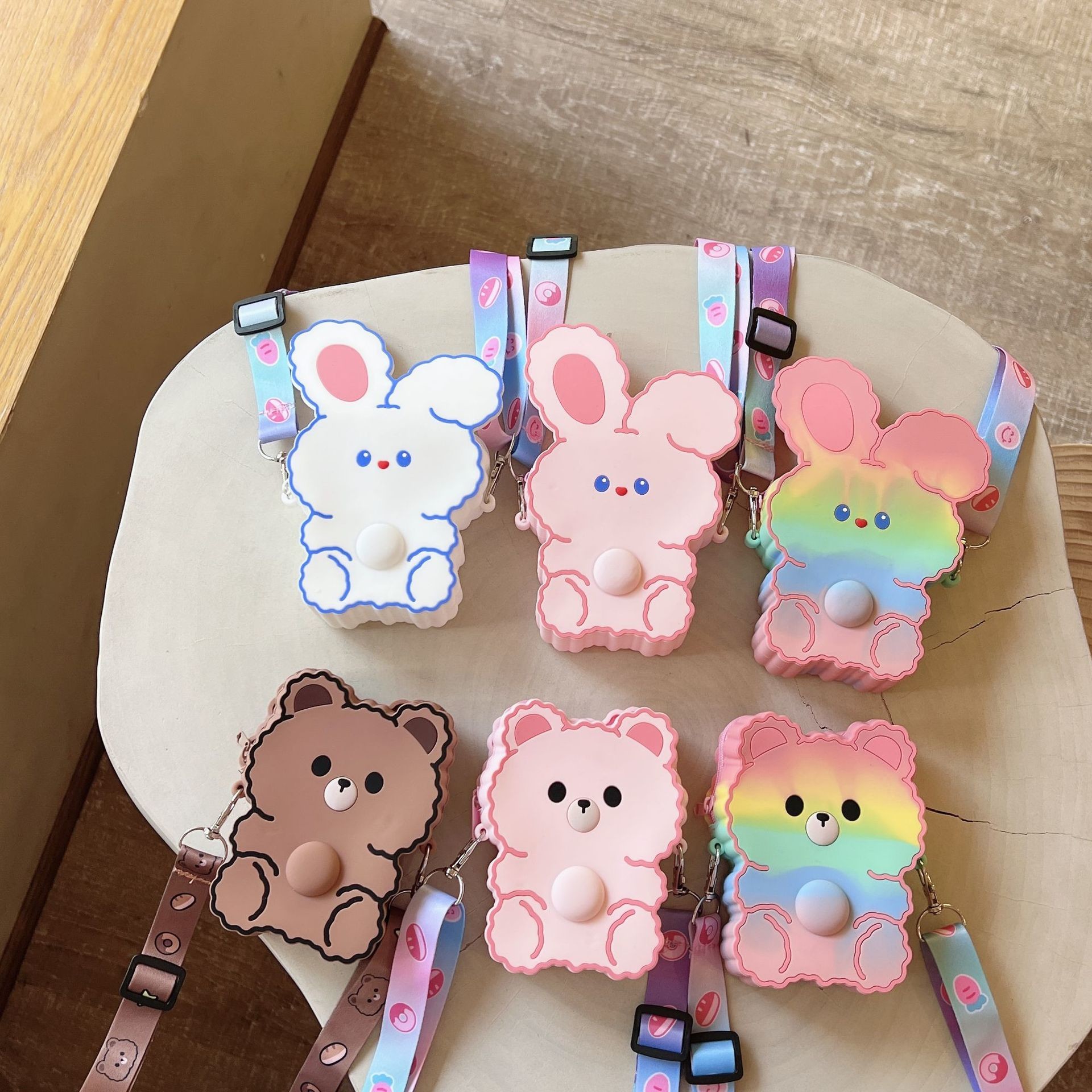 Lightweight BPA Free Silicone Pen And Pencil Box Pop Shoulder Purse Fidget Toys Bag For Girls Corssbody Shoulder Purse