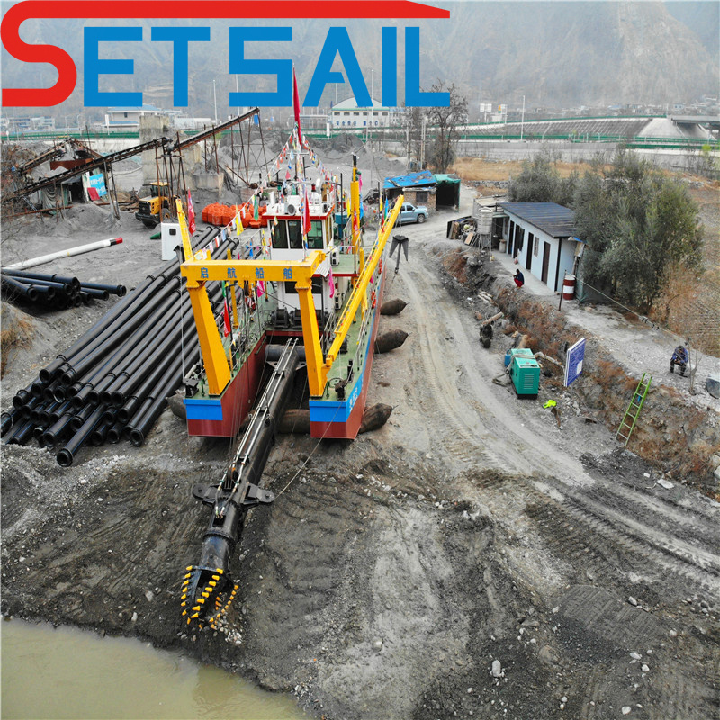 China Manufacturer Cutter Suction Dredger with Underwater Sand Pump
