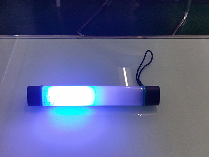 10W 450Lm Flashlight Tube Light IP65 6h~160h Working Time Environment Friendly