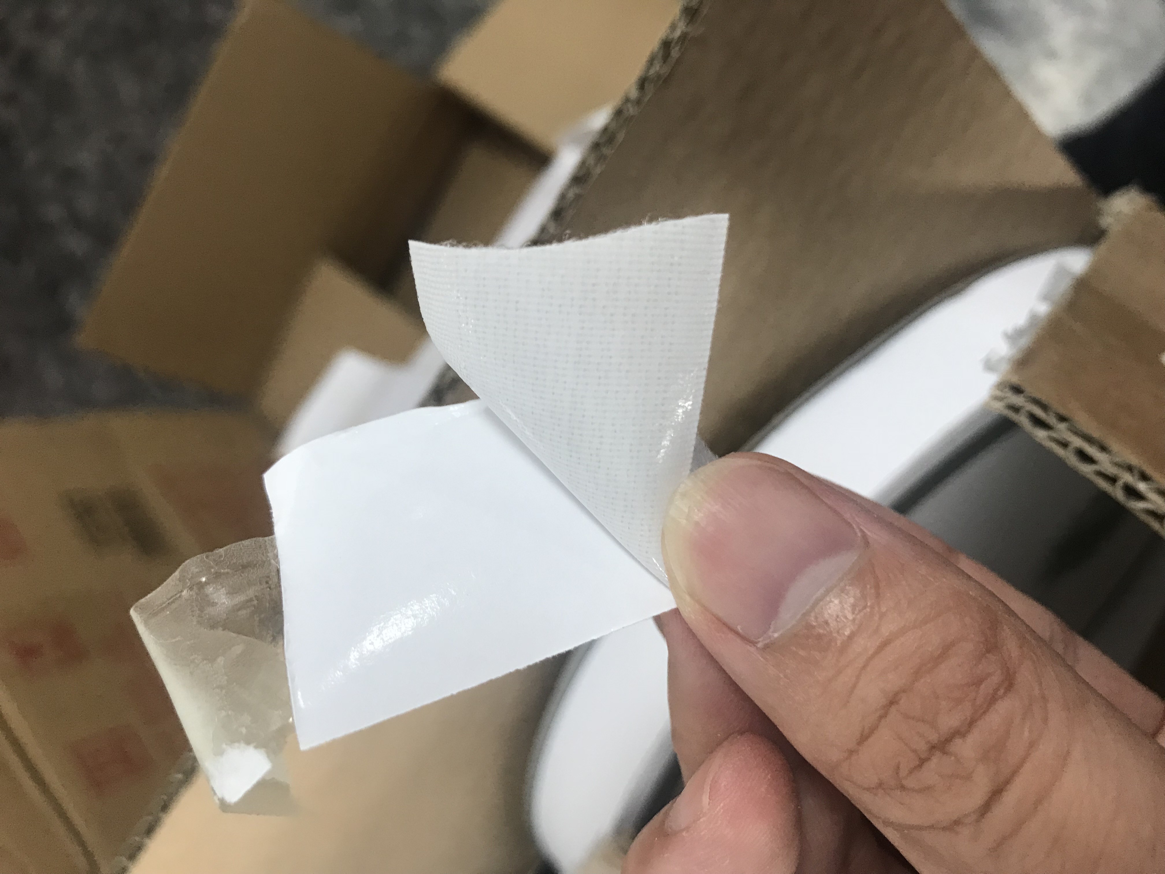 Hook And Loop Fastener Hot Melt Pressure Sensitive Adhesive PSA Glue One Year Shelf Life