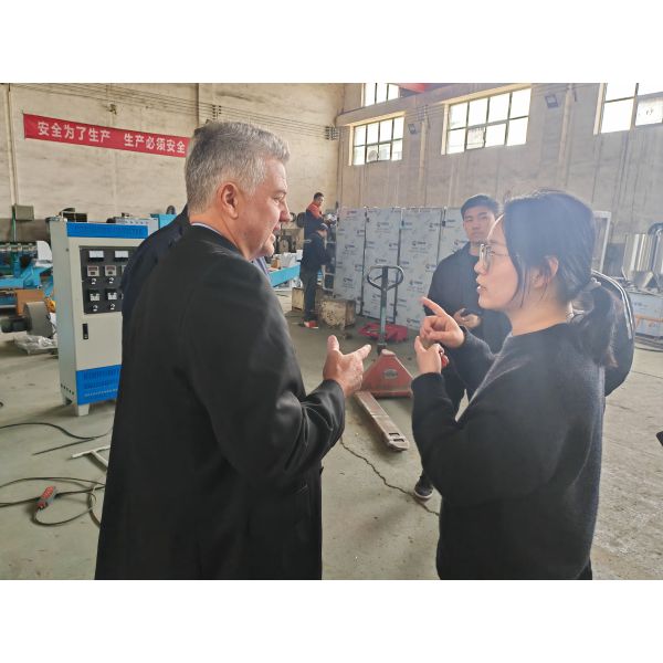 New Modle 50 100 450kg/h Poultry Dog Floating Catfish Food Feed Extruder Making Processing Machine Plant for Sale