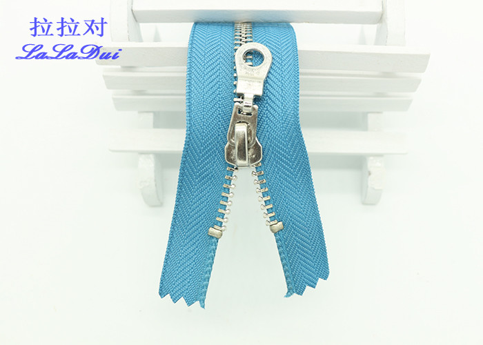 Close End Metal Two Way Head To Head Zipper , Shiny Silver Teeth Double Coil Zipper