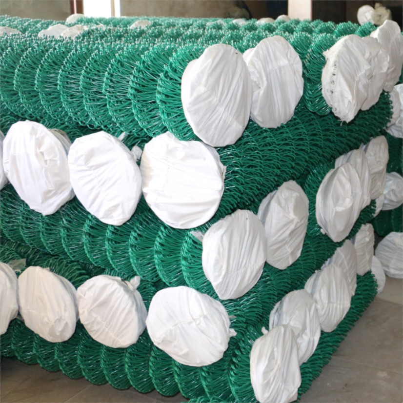 Direct Manufacturer Heavy Duty 1.5-4.5mm diameter Electro Galvanized Chain Link Fence Cyclone Wire Fence For Sale