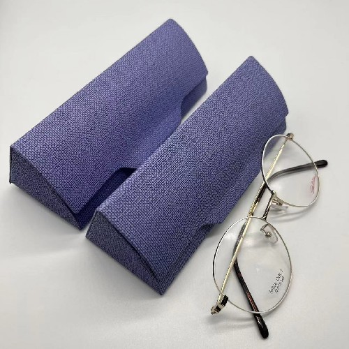 Purple Lycra Portable Eyeglass Case Irregular Embossed Printing
