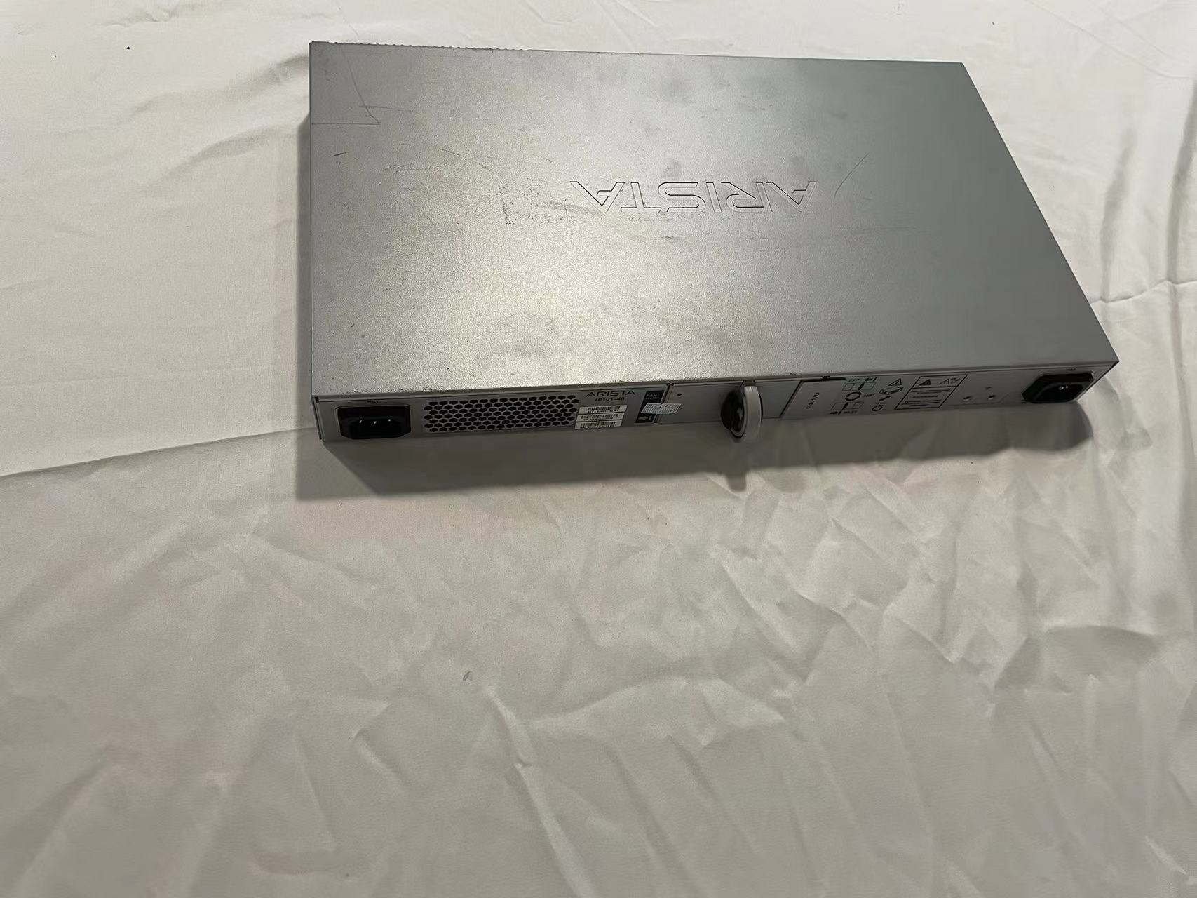 High Capacity DCS-7010T-48 48-Port 10/100/1000 RJ45 4x10Gbe Switch Networking