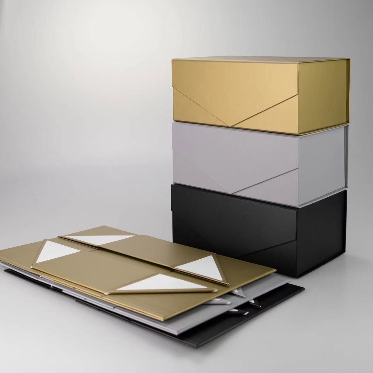 Recycled Gift Cardboard Foldable Boxes Magnetic Closure Packaging Folding For Cosmetic Wig Shoe