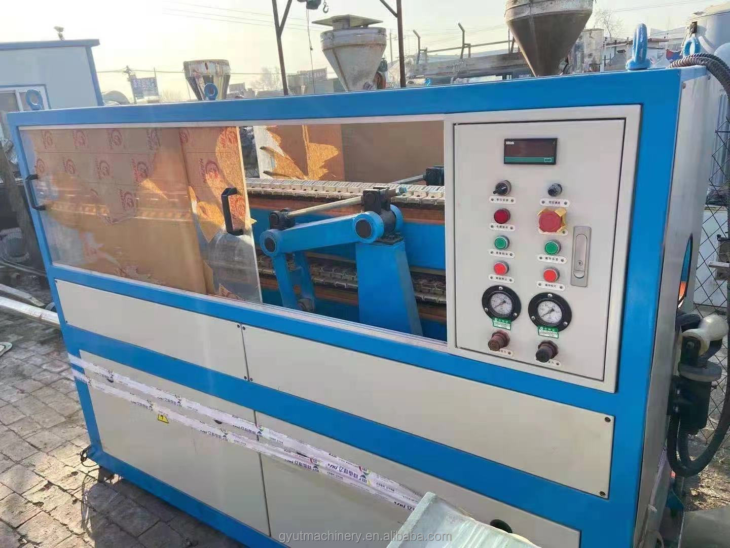 Second Hand Counter-Rotating Conical Twin-Screw Extruder Complete Mold for Plastic Pipe