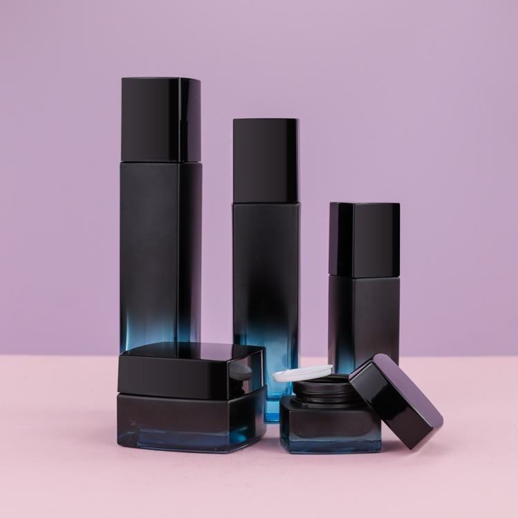 Square Frosted OEM Lotion Glass Bottles Black Painting For Cosmetic