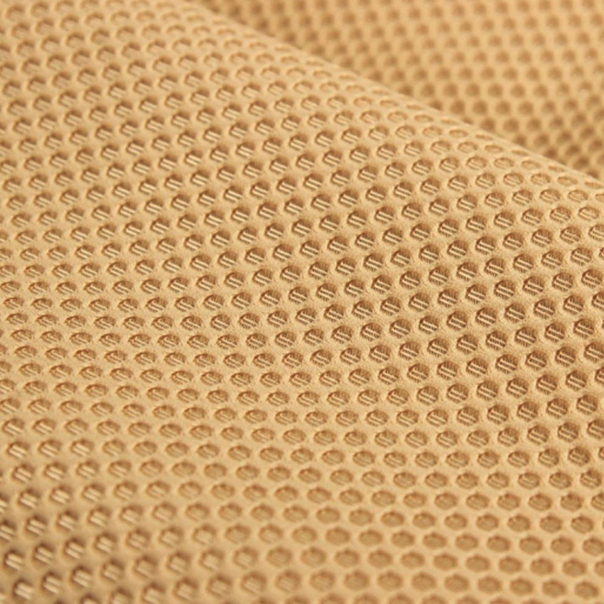 100% Polyester 3D Spacer Mesh 390 - 460GSM Moisture Absorbent Knitted Mesh Fabric