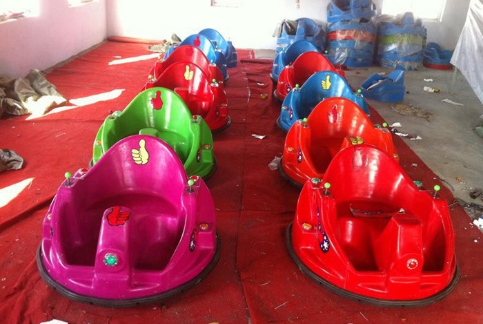 Mini UFO Shape Coin Operated Rides With Fiberglass Car Body For Shopping Mall