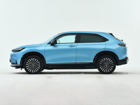 Blue Color SUV EV Cars Power 150kw With Ternary Lithium Battery
