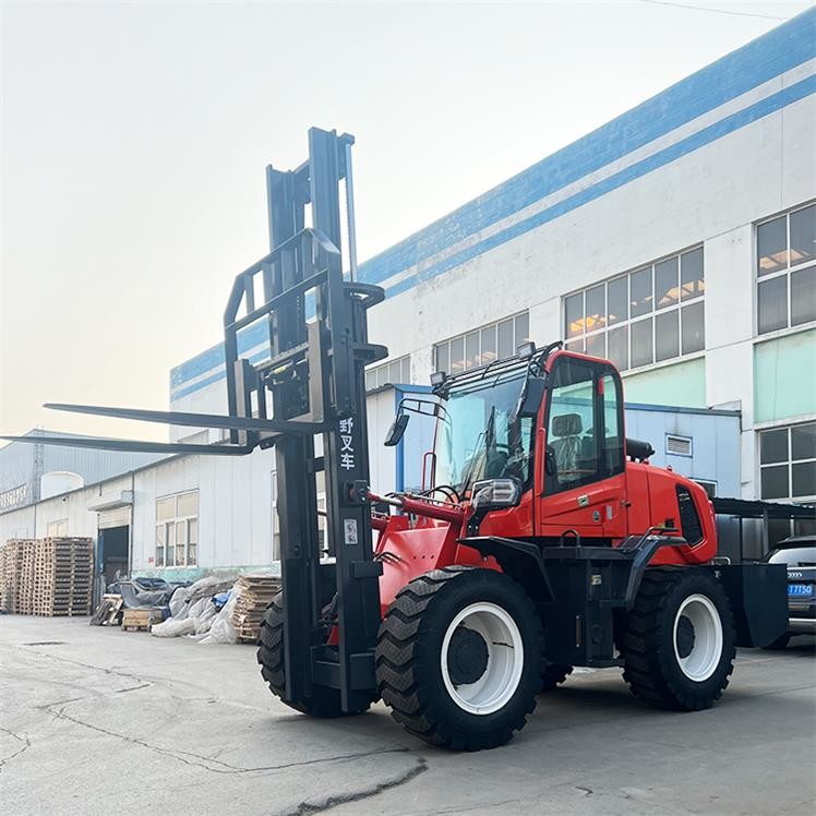 SDJG T50A Four Wheel Drive All Terrain Vehicles 4400*1000*2900mm EPA Approved Forklift
