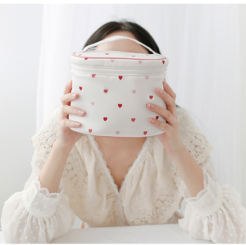 Heart Printed Zipper Closure Satin Cosmetic Makeup Bag