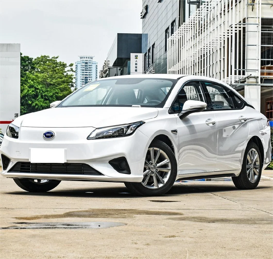 GAC Aion S 2022 Model Xuan 530 Brand New Compact Sedan Prue Electric for Sale White Car