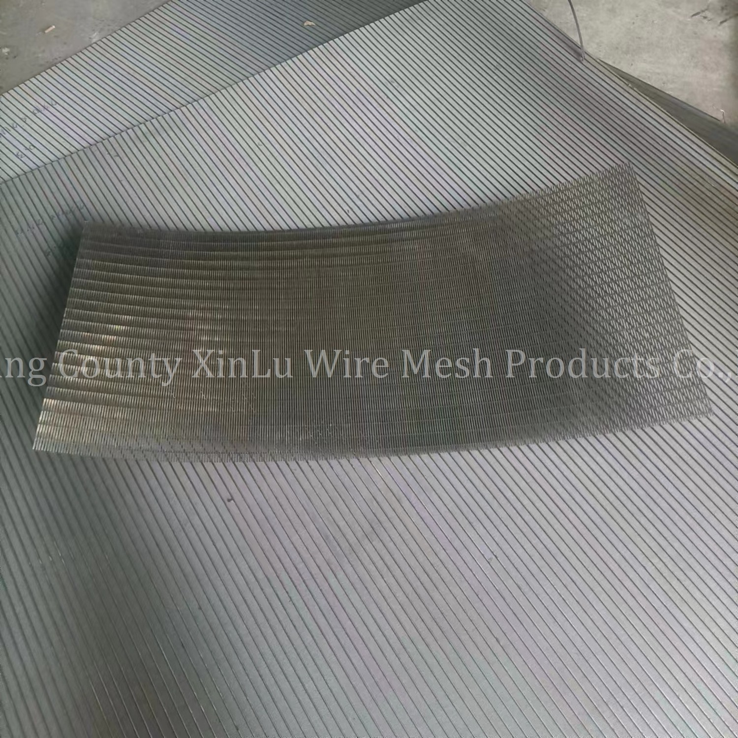 Wedge Wire Sieve Bend Static Filter Screen Panels with Corrosion Resistance for Industrial Filtration