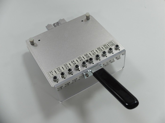 Sliver Aluminum Tool Cassette 100 Drill Bites Holder Customized PCB Machine Part