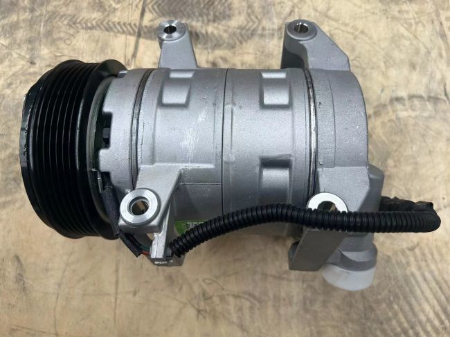 Compressor DZ16231843302 SHACMAN Truck Parts Weichai WP13 Shacman X3000 X6000