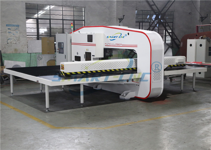High Reliability CNC Turret Punching Machine 42 Station Low Failure Rate