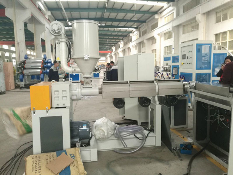 35kw Agriculture Irrigation PVC Pipe Extrusion Line Plastic Pe Pipe Extrusion Machine
