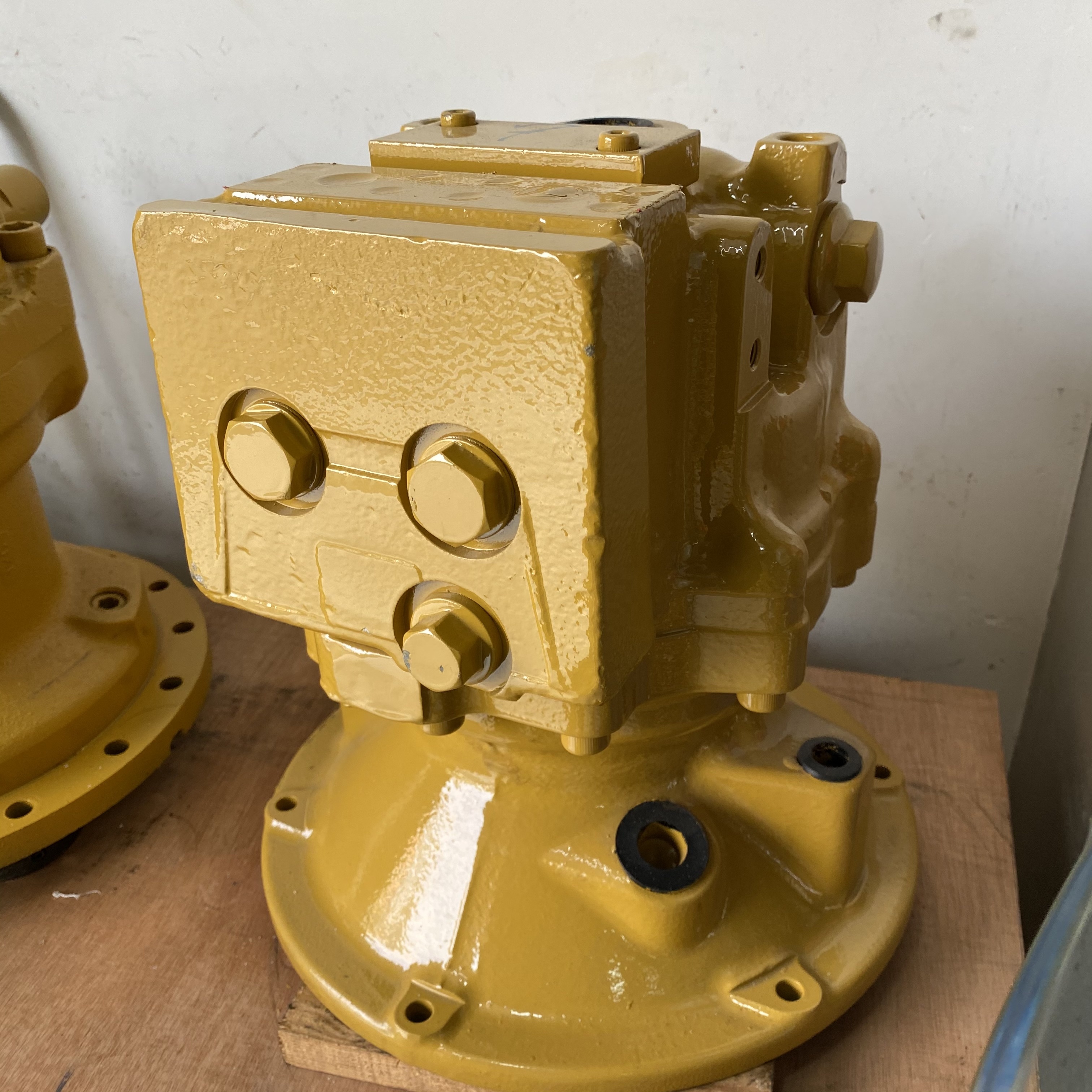 PC200-7 Diesel Hydraulic Pump Assembly Komatsu 100KG Excavator Use