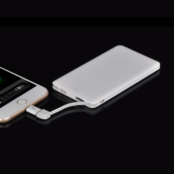 IC Protection 4000mAh 8.5mm Inbuilt Cable Power Bank